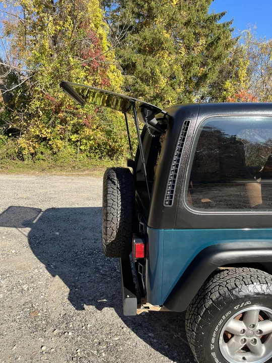 1998 Jeep TJ Wrangler - Image 18 of 31