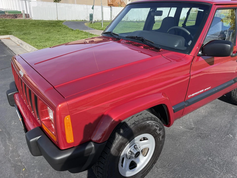 1999 Jeep XJ Cherokee - Image 18 of 31