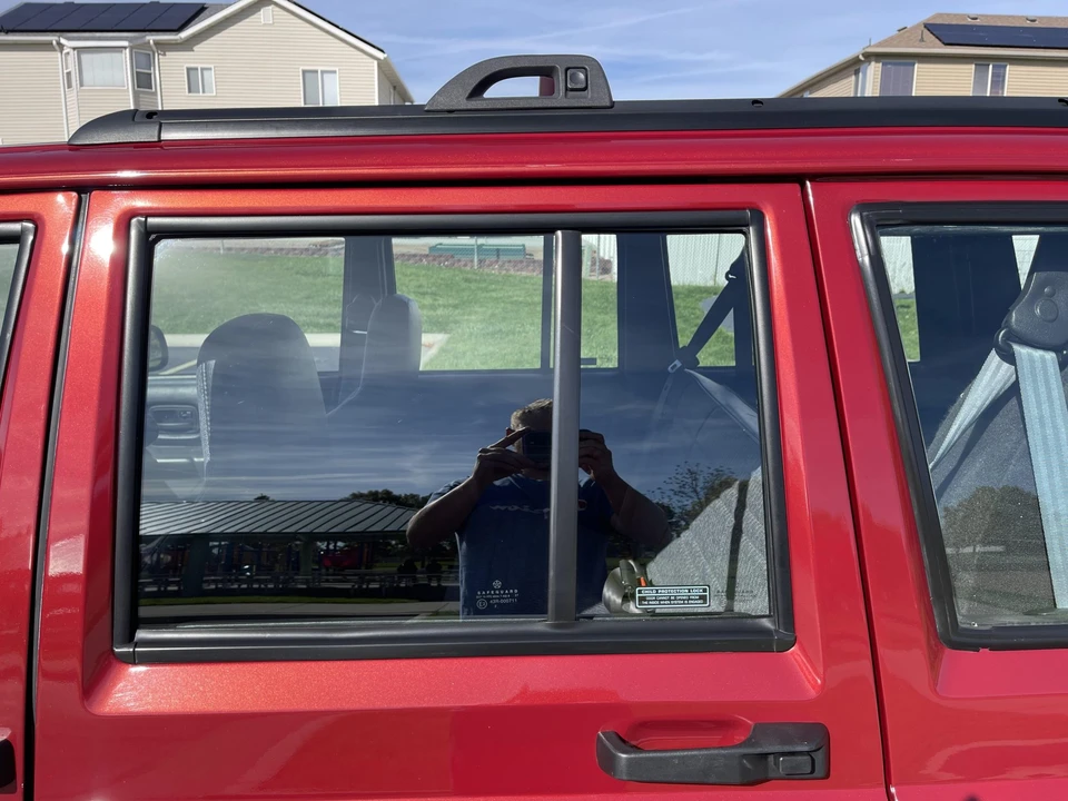 1999 Jeep XJ Cherokee - Image 31 of 31