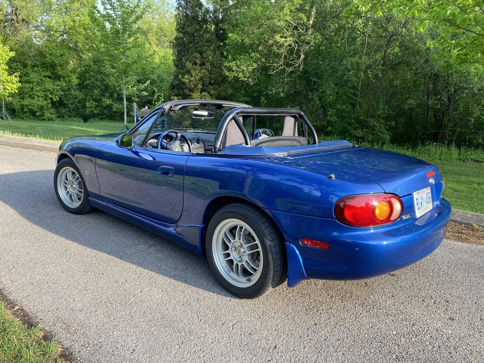 1999 Mazda NB MX-5 Miata - Image 7 of 31