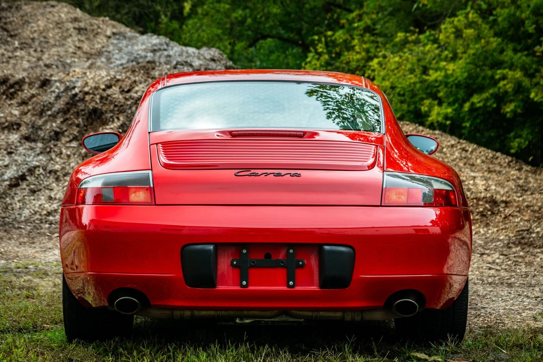1999 Porsche 996 Carrera - Image 10 of 31