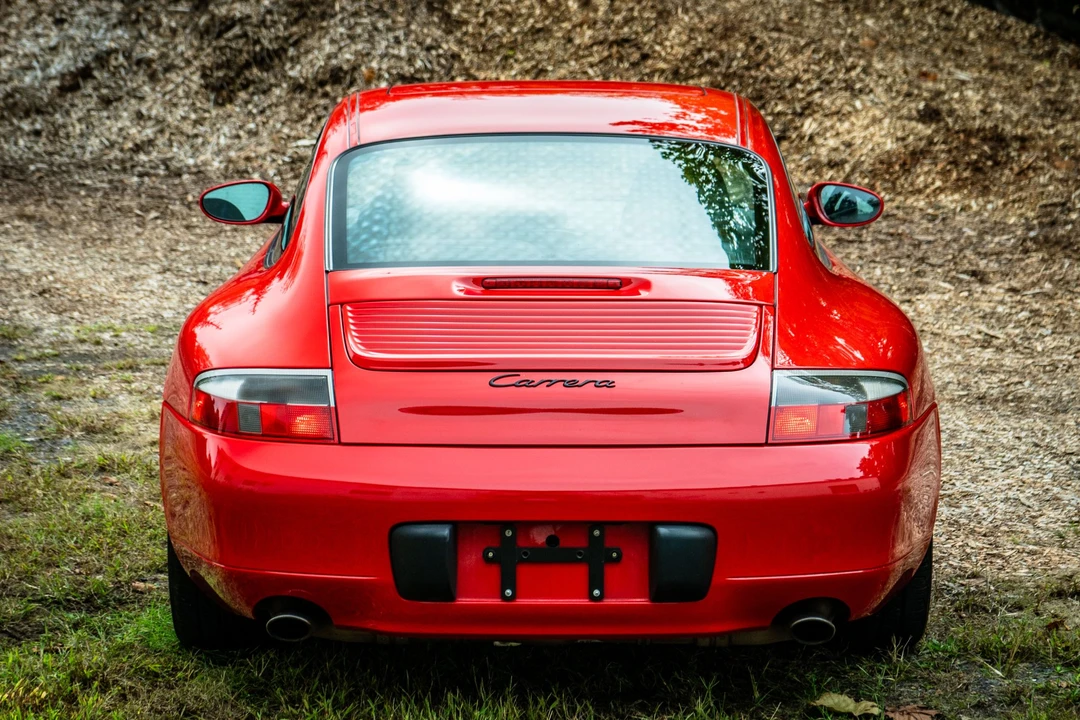 1999 Porsche 996 Carrera - Image 9 of 31