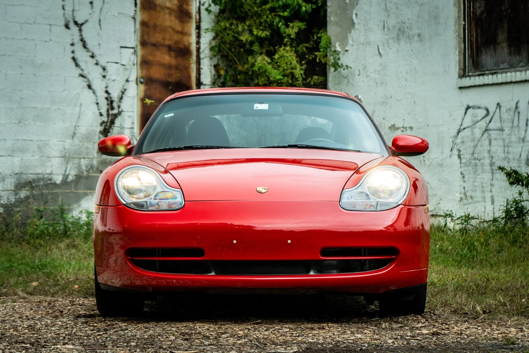 1999 Porsche 996 Carrera - Image 16 of 31