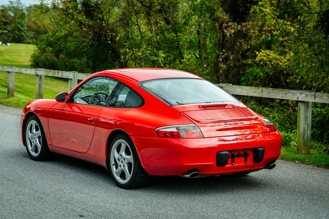 1999 Porsche 996 Carrera - Image 25 of 31