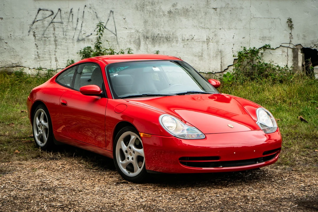 1999 Porsche 996 Carrera - Image 14 of 31