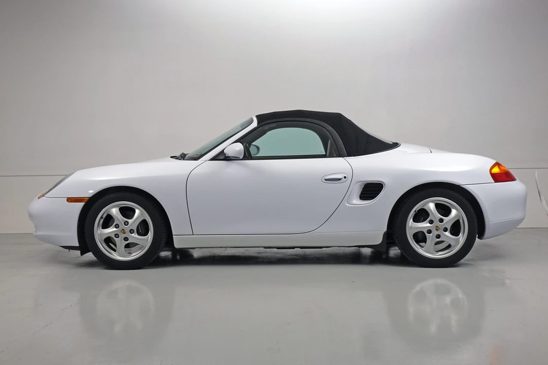 1999 Porsche 986 Boxster - Image 12 of 31