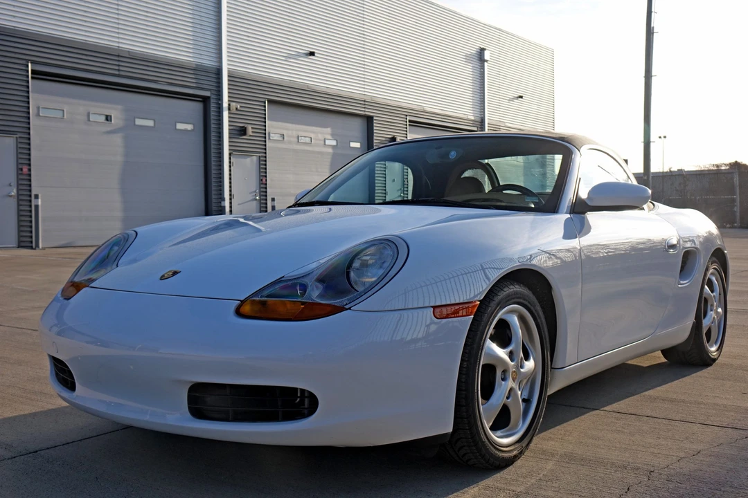 1999 Porsche 986 Boxster - Image 14 of 31