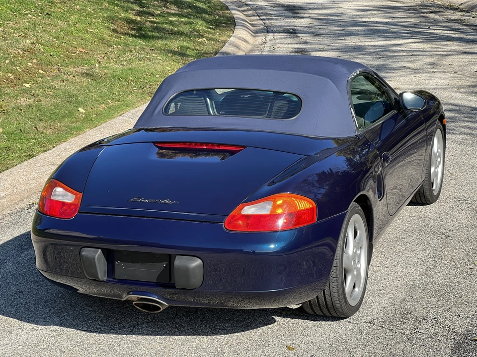 1999 Porsche 986 Boxster - Image 24 of 31