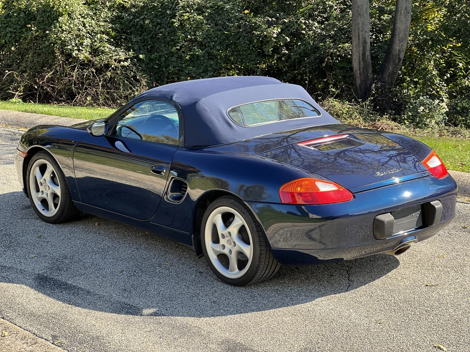 1999 Porsche 986 Boxster - Image 17 of 31