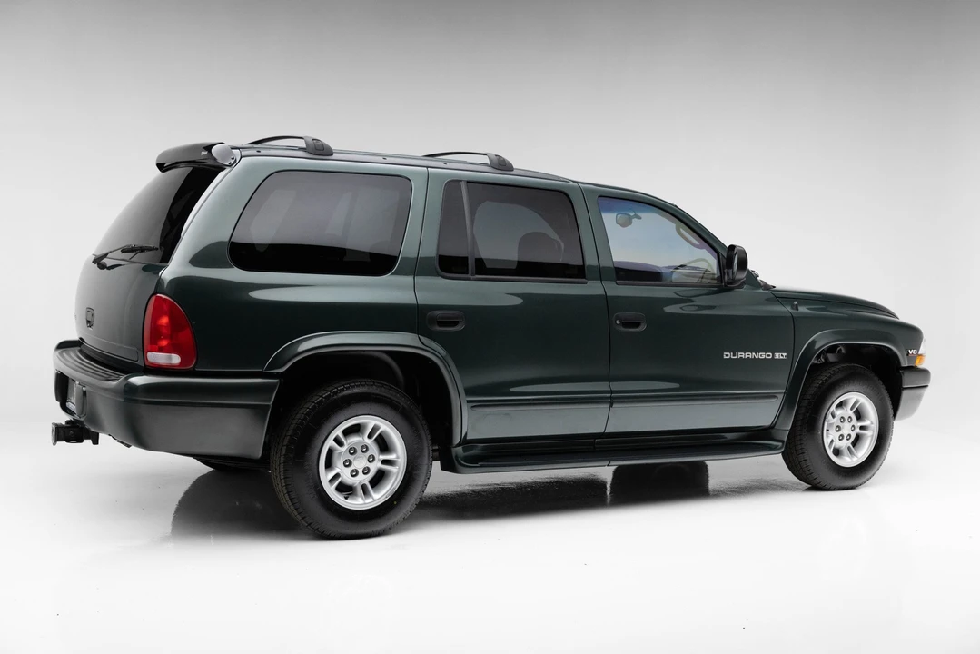 2000 Dodge Durango 1st Gen - Image 9 of 31