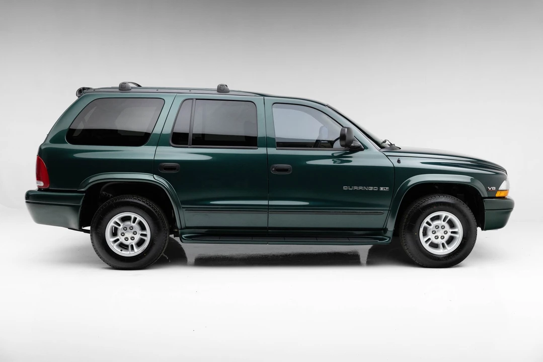 2000 Dodge Durango 1st Gen - Image 10 of 31
