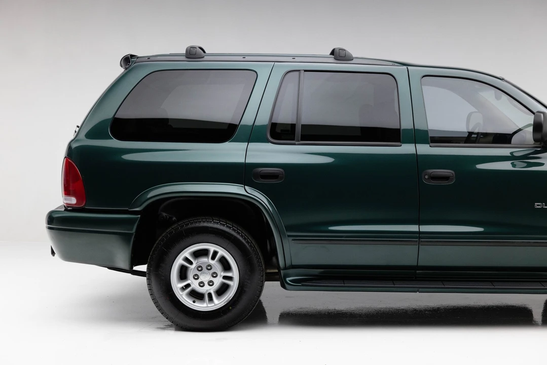 2000 Dodge Durango 1st Gen - Image 24 of 31