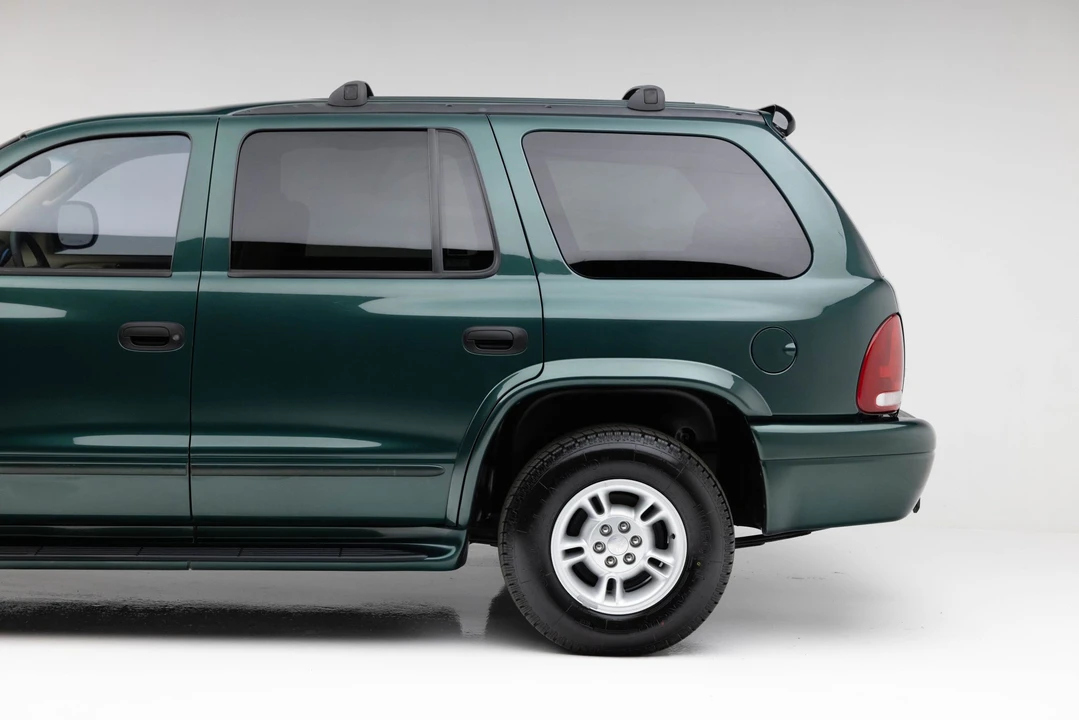 2000 Dodge Durango 1st Gen - Image 18 of 31
