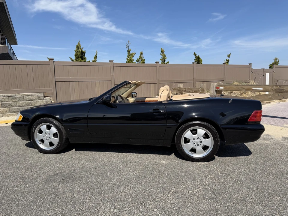2000 Mercedes-Benz R129 SL-Class - Image 10 of 31
