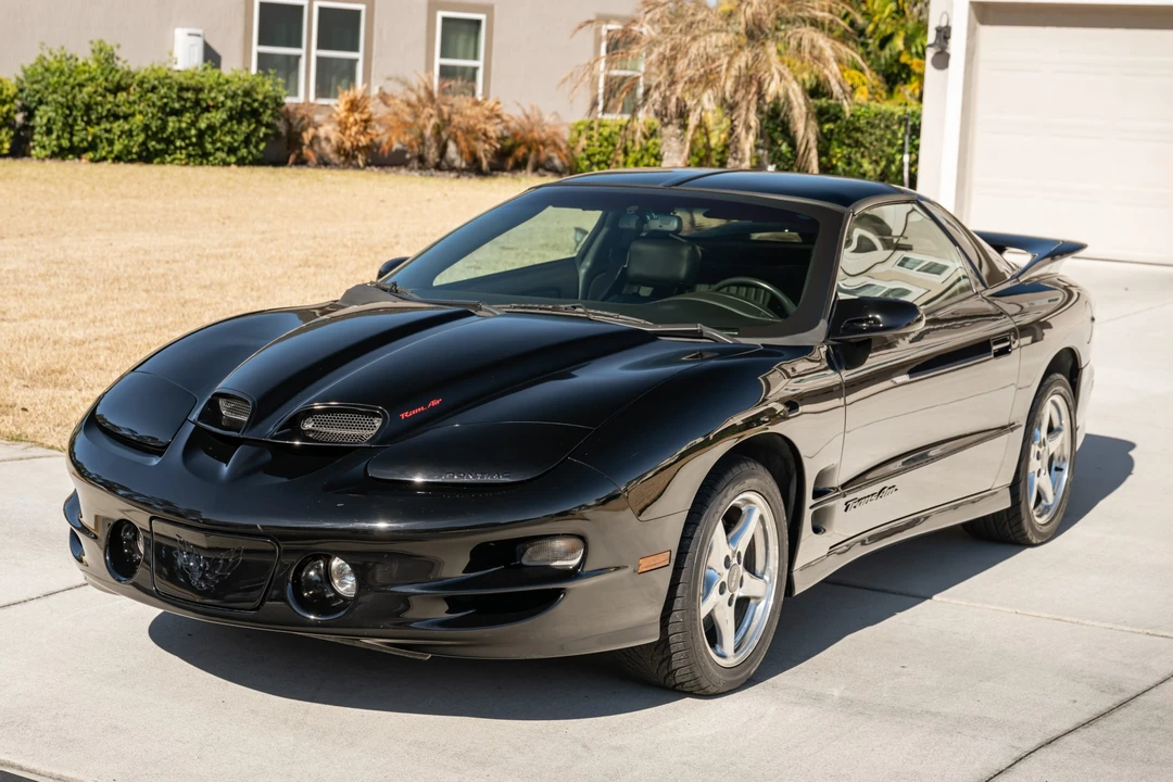 2000 Pontiac Firebird Trans Am 4th Gen - Image 11 of 31