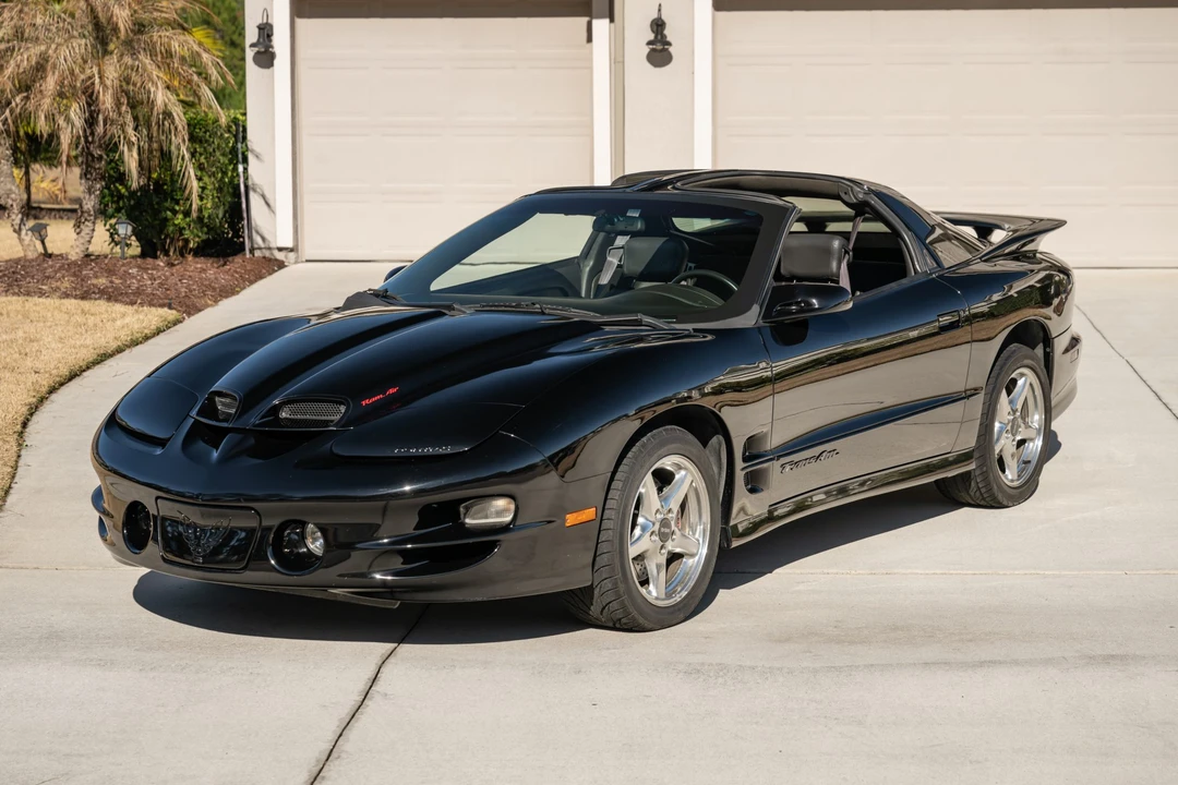 2000 Pontiac Firebird Trans Am 4th Gen - Image 2 of 31