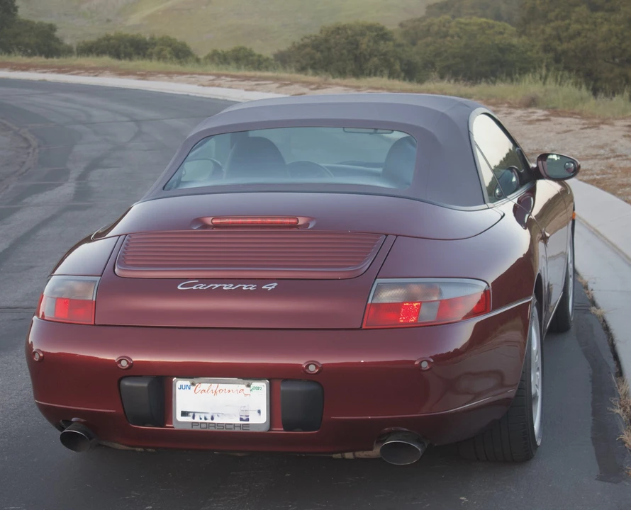 2000 Porsche 996 Carrera - Image 24 of 31