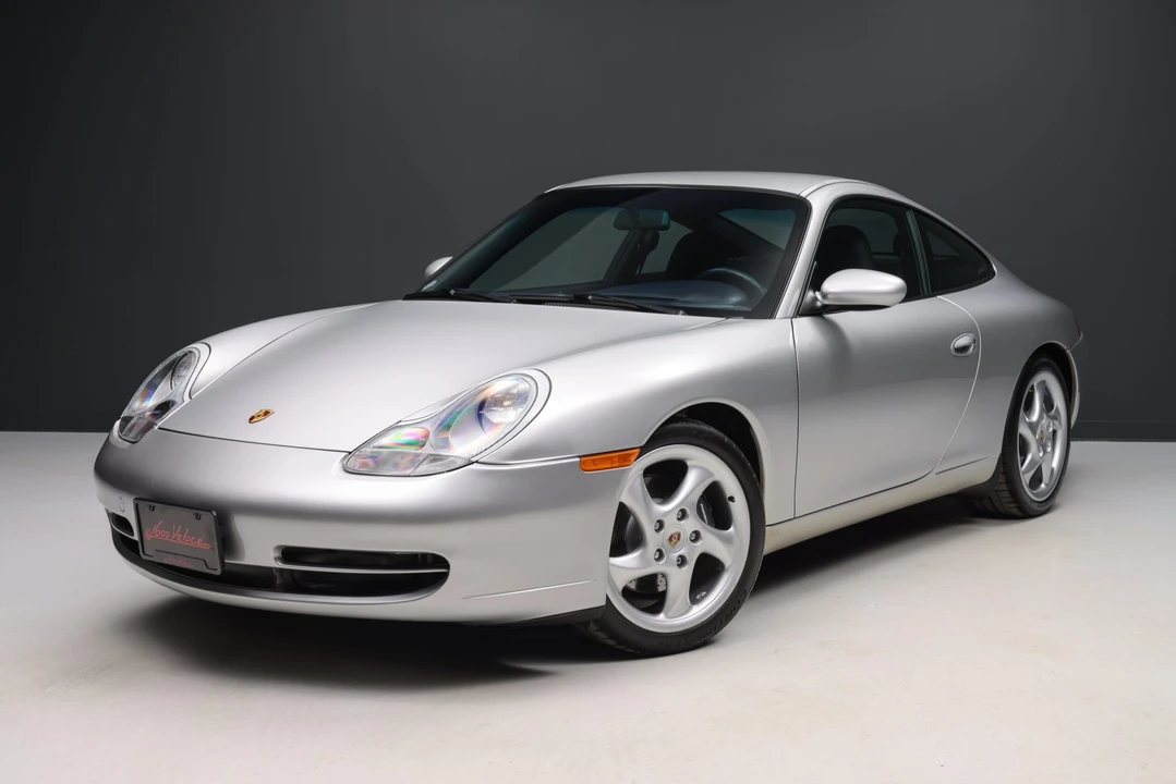 2000 Porsche 996 Carrera - Image 2 of 31