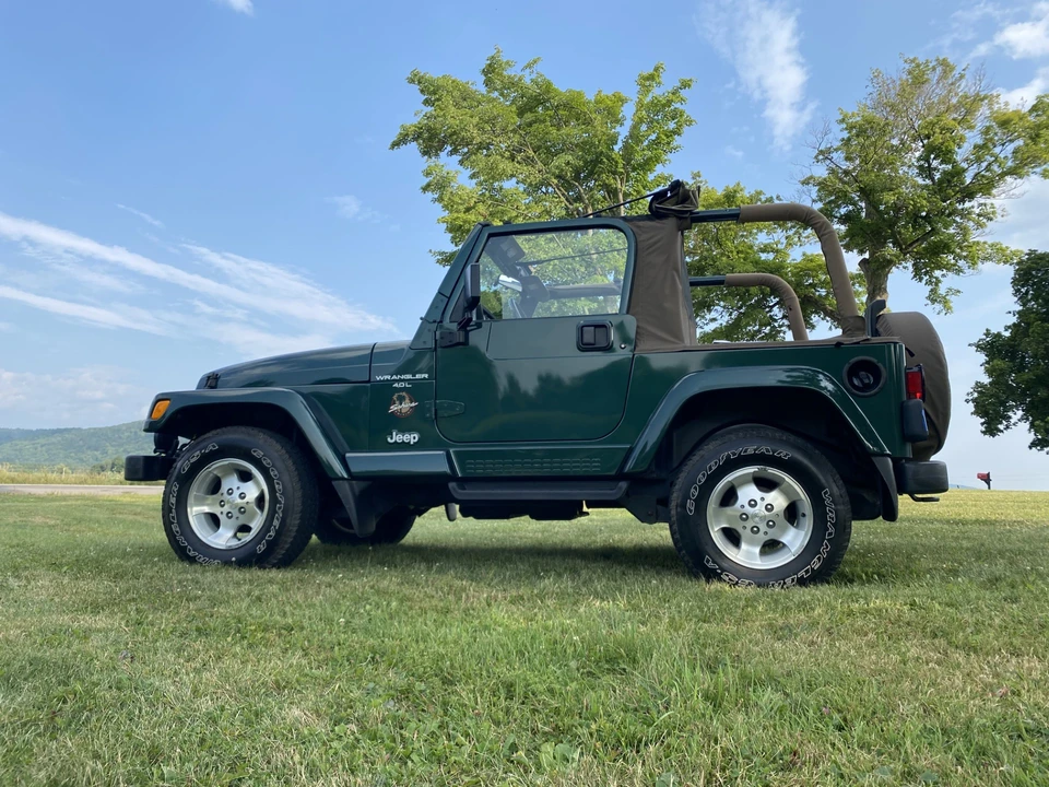 2001 Jeep TJ Wrangler - Image 6 of 31