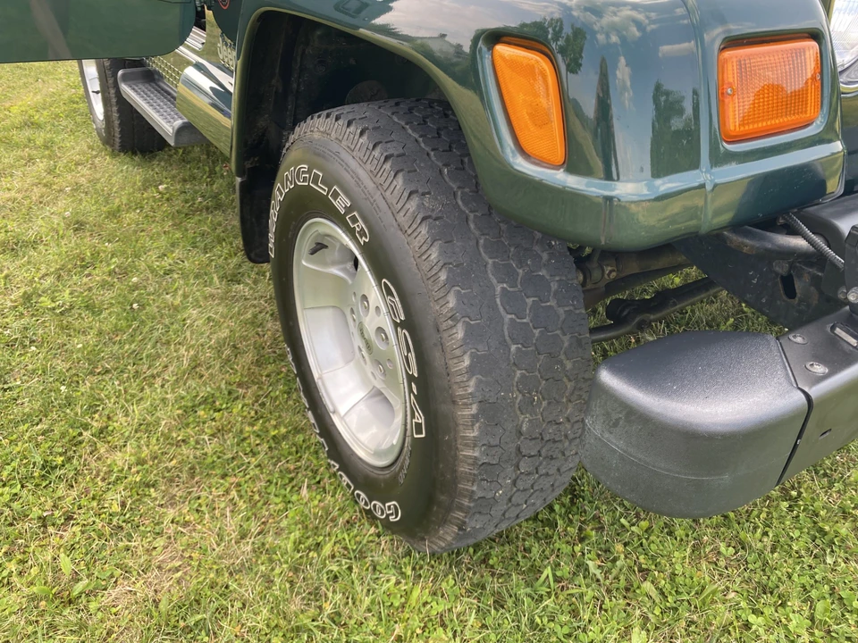 2001 Jeep TJ Wrangler - Image 19 of 31