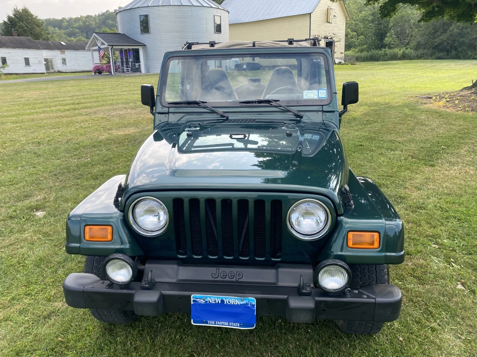 2001 Jeep TJ Wrangler - Image 9 of 31