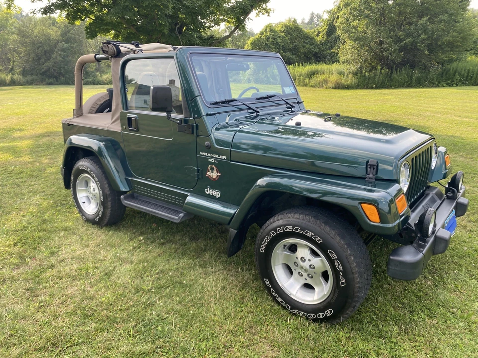 2001 Jeep TJ Wrangler - Image 2 of 31