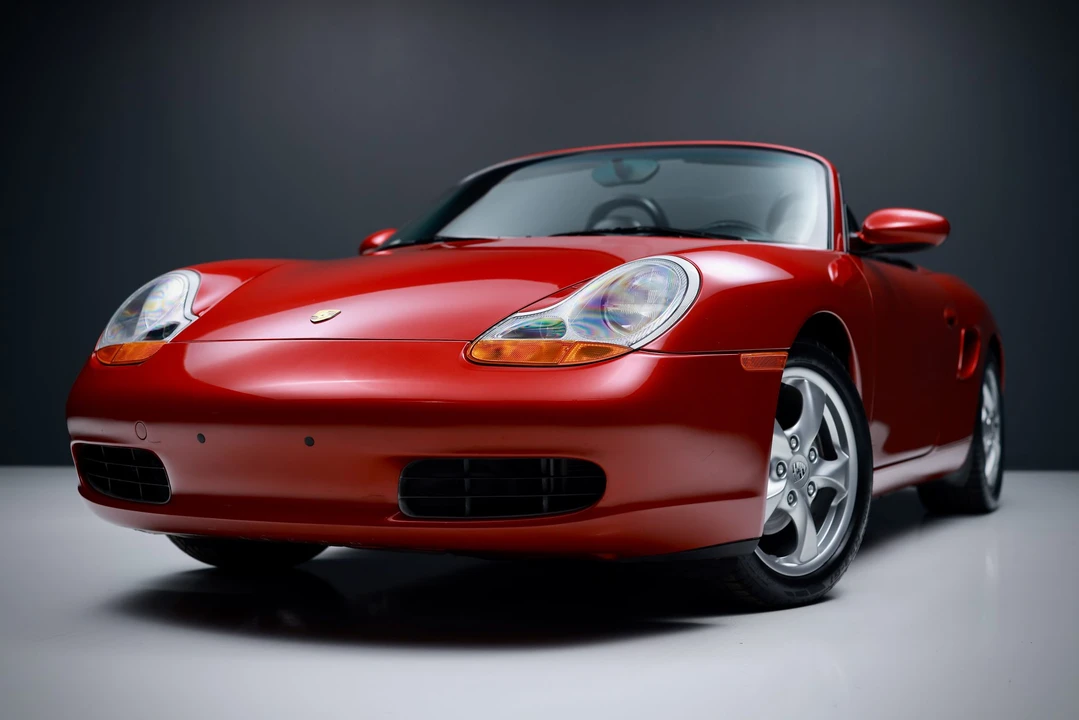2001 Porsche 986 Boxster - Image 2 of 31
