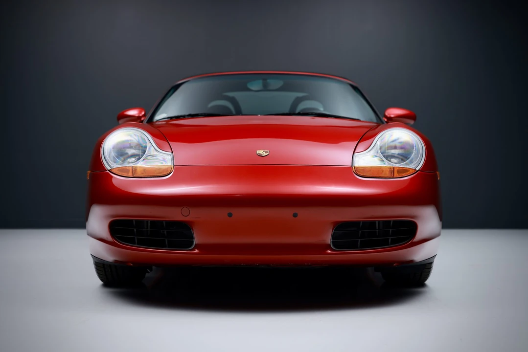 2001 Porsche 986 Boxster - Image 17 of 31