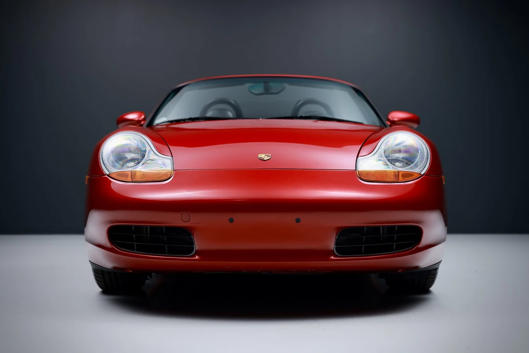 2001 Porsche 986 Boxster - Image 16 of 31