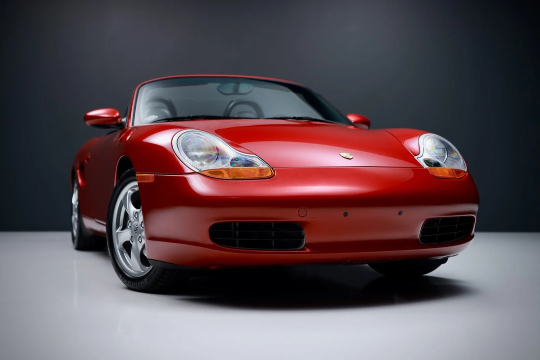 2001 Porsche 986 Boxster - Image 13 of 31