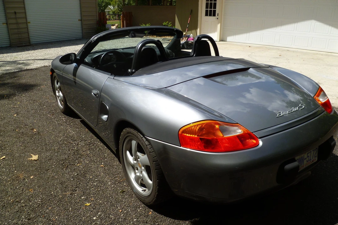 2001 Porsche 986 Boxster S - Image 13 of 31