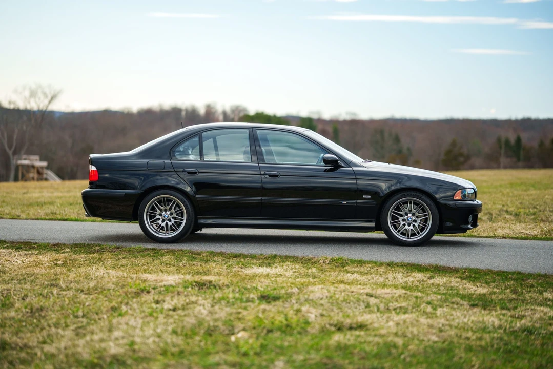 2002 BMW E39 M5 - Image 19 of 31