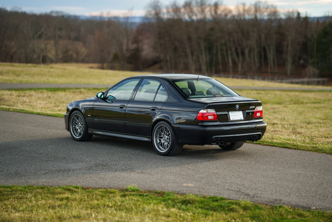 2002 BMW E39 M5 - Image 10 of 31