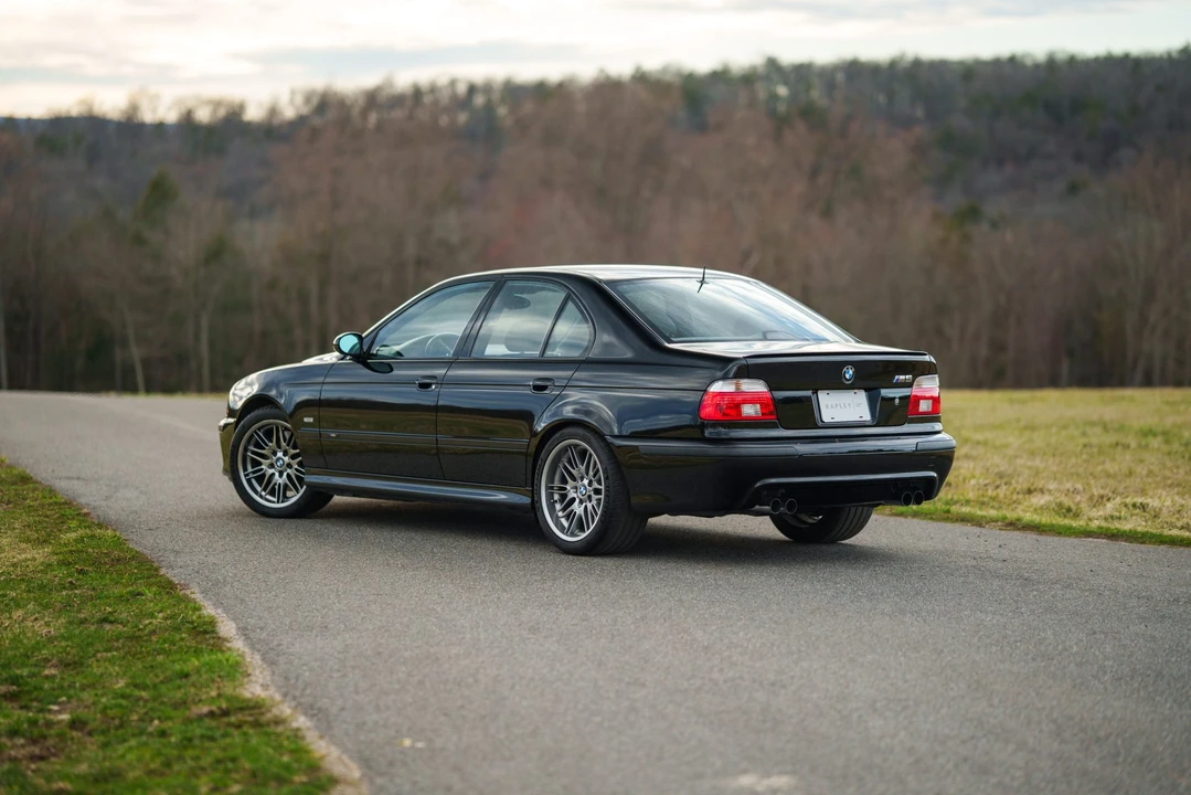 2002 BMW E39 M5 - Image 9 of 31