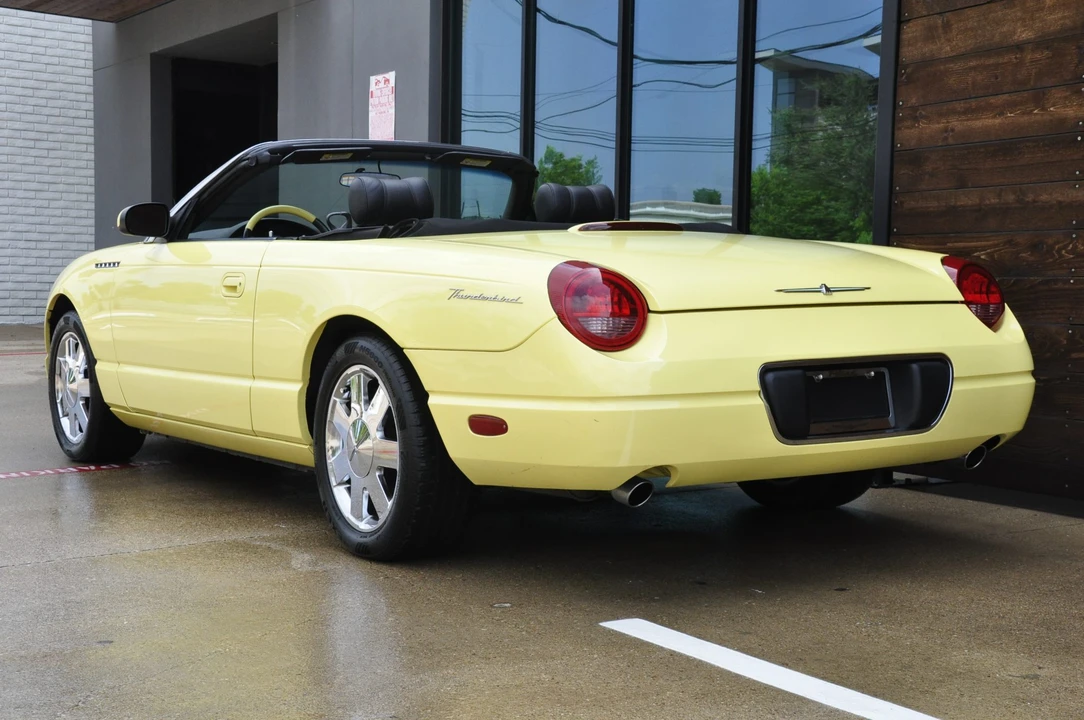 2002 Ford Thunderbird 11th Gen - Image 27 of 31