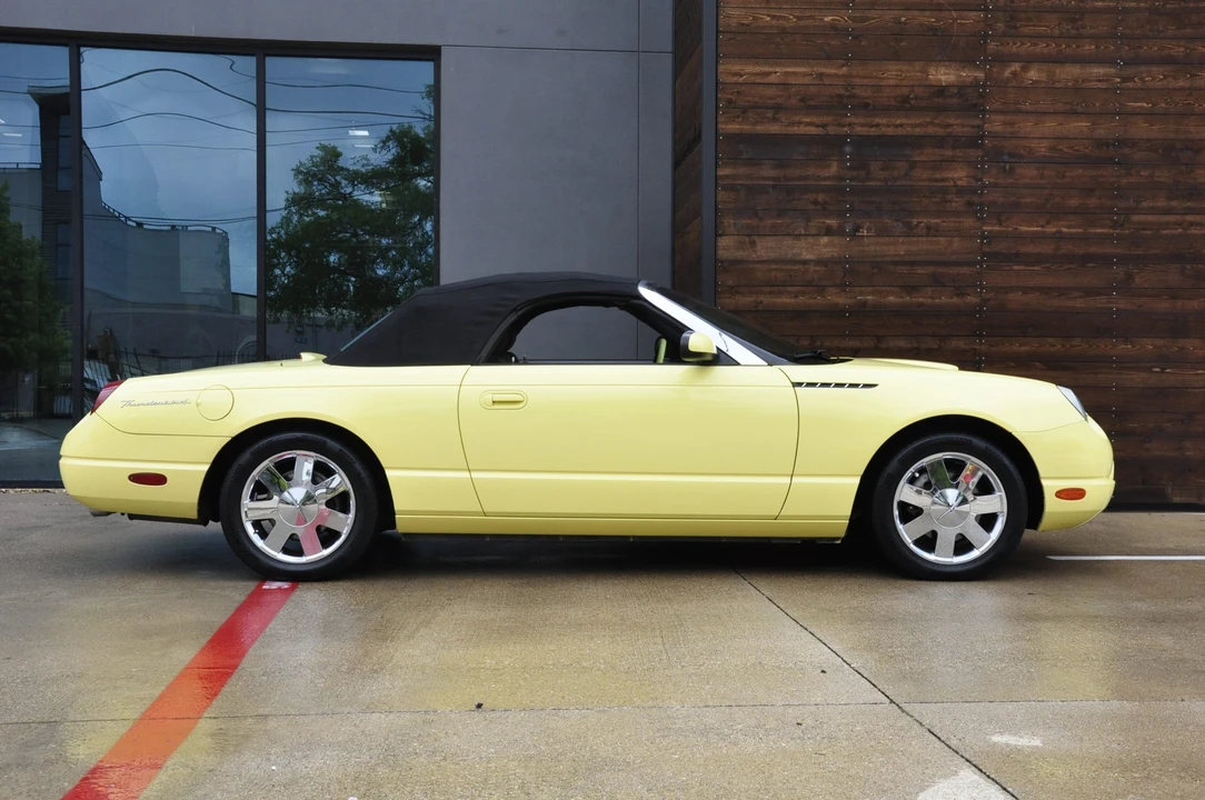 2002 Ford Thunderbird 11th Gen - Image 14 of 31