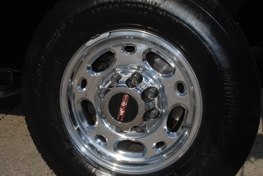 2002 GMC Sierra Heavy Duty 2nd Gen - Image 31 of 31