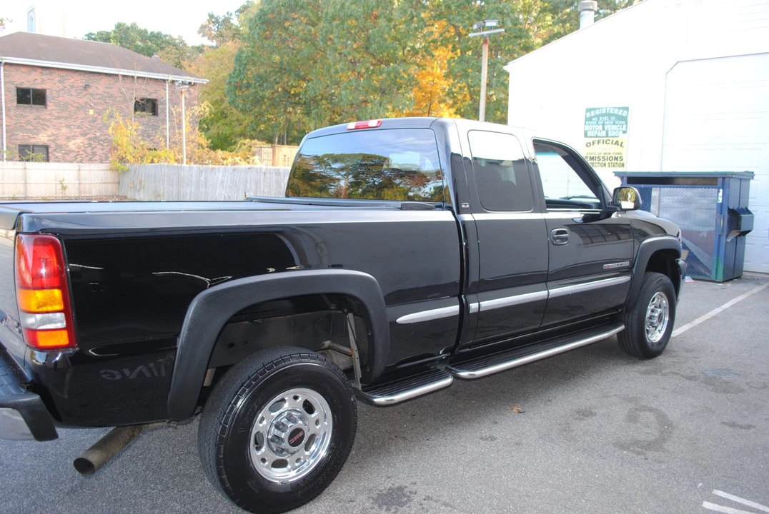 2002 GMC Sierra Heavy Duty 2nd Gen - Image 16 of 31
