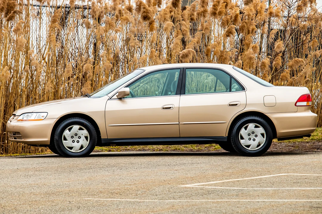 2002 Honda Accord 6th Gen - Image 19 of 31