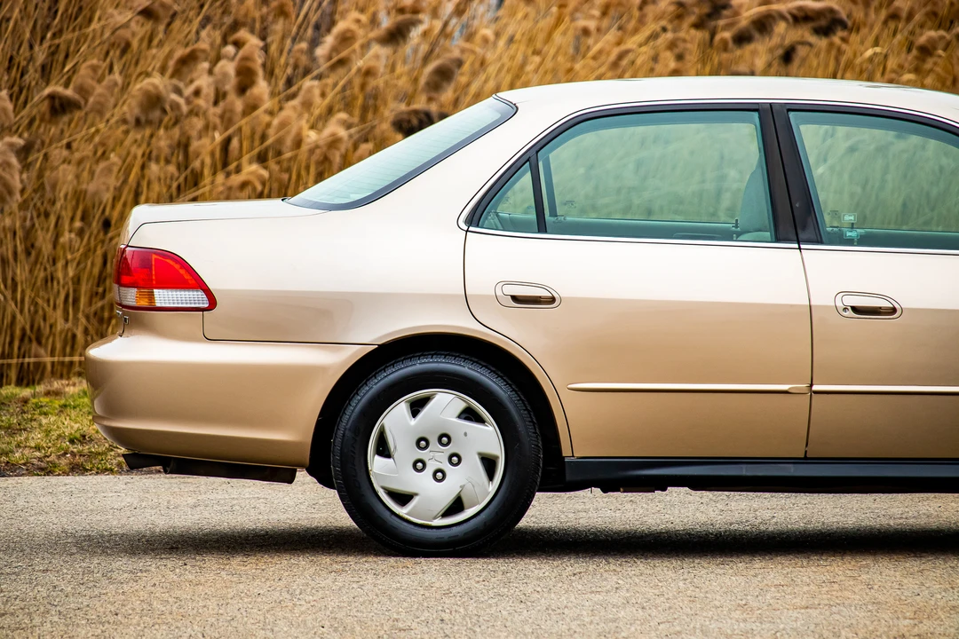 2002 Honda Accord 6th Gen - Image 23 of 31