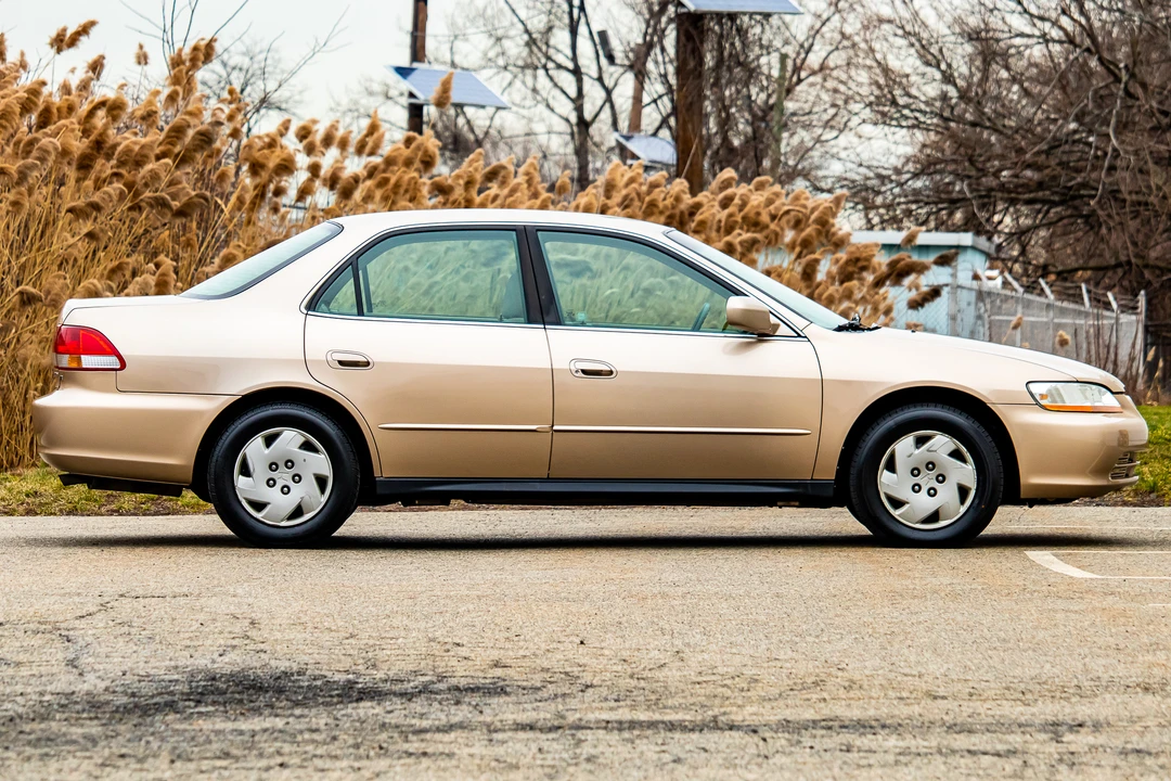 2002 Honda Accord 6th Gen - Image 11 of 31