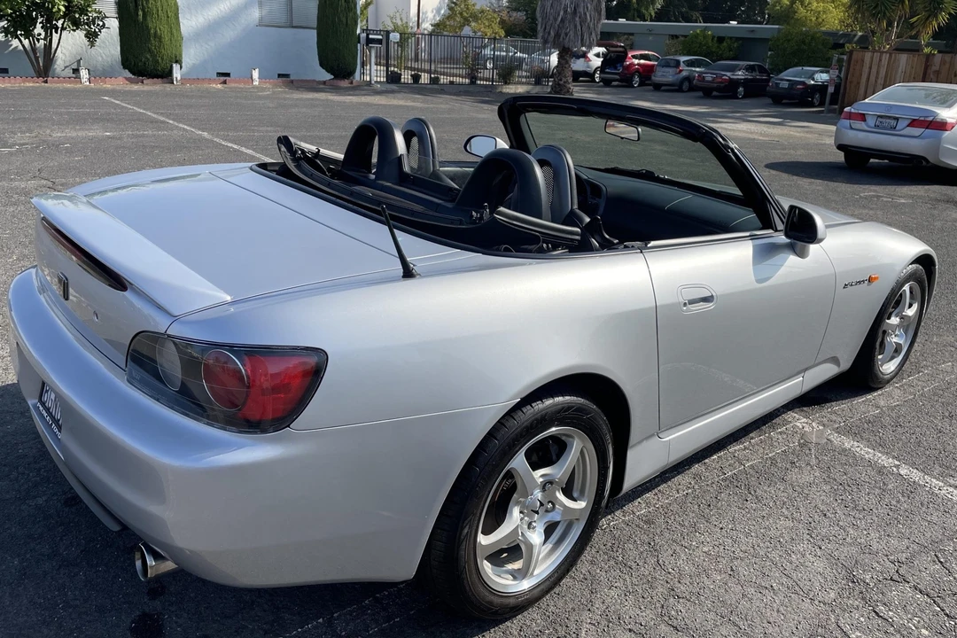 2002 Honda AP1 S2000 - Image 5 of 31