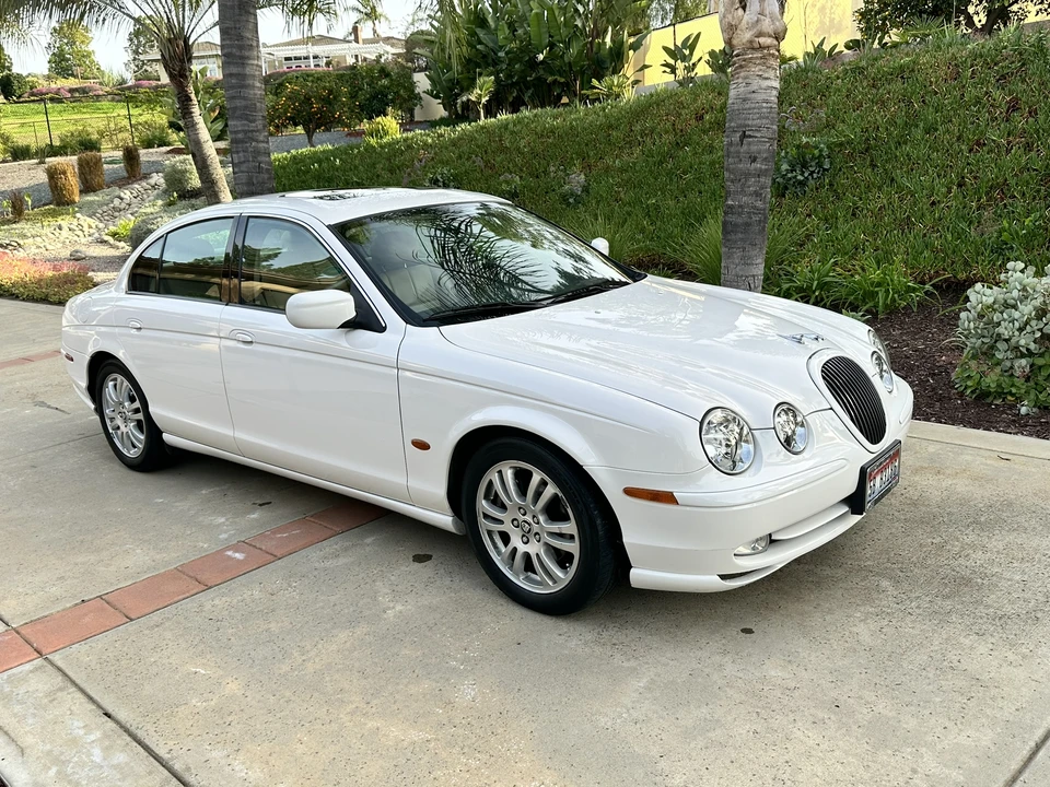 2002 Jaguar S-Type 2nd Gen - Image 9 of 31