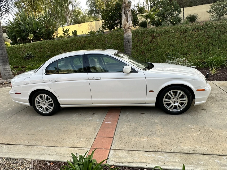 2002 Jaguar S-Type 2nd Gen - Image 11 of 31