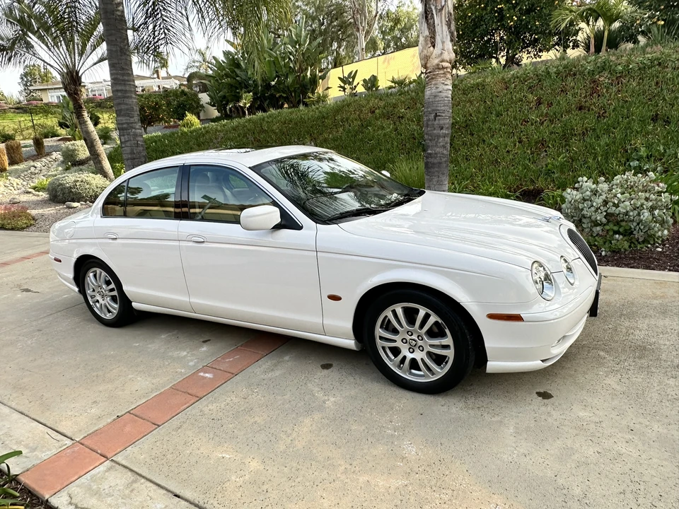 2002 Jaguar S-Type 2nd Gen - Image 10 of 31