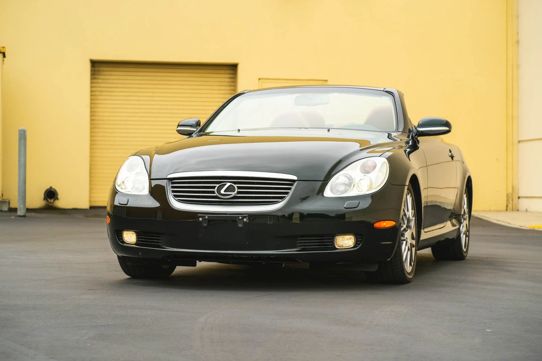 2002 Lexus SC430 - Image 2 of 31