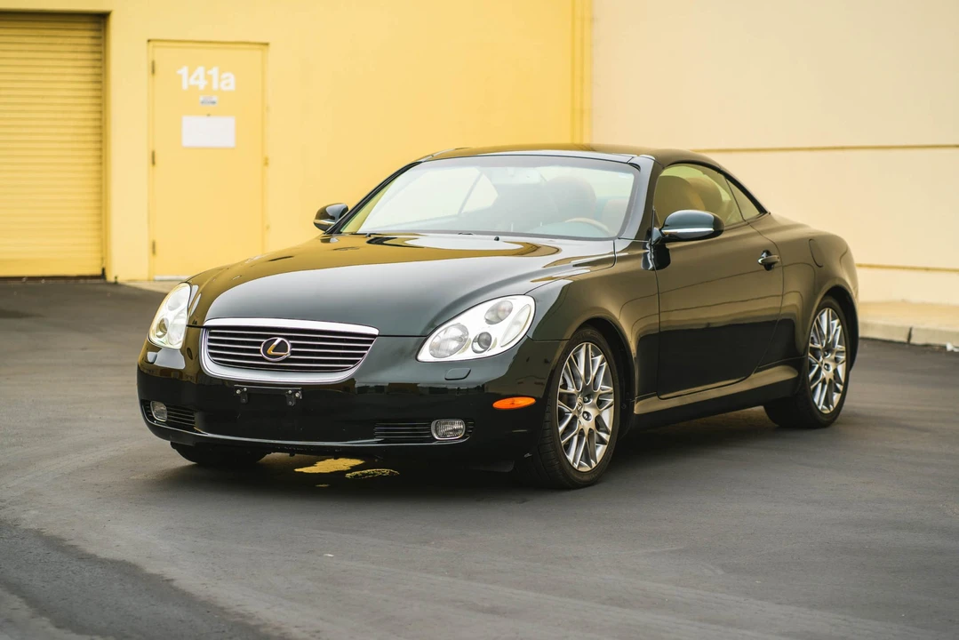 2002 Lexus SC430 - Image 4 of 31