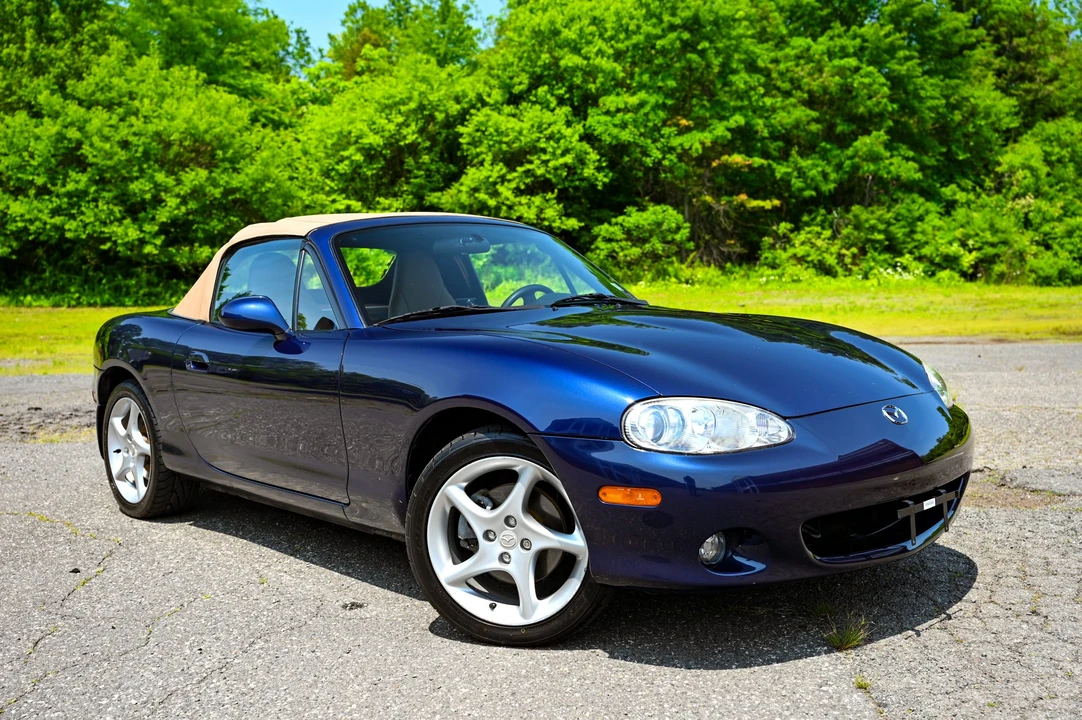 2002 Mazda NB MX-5 Miata - Image 17 of 31