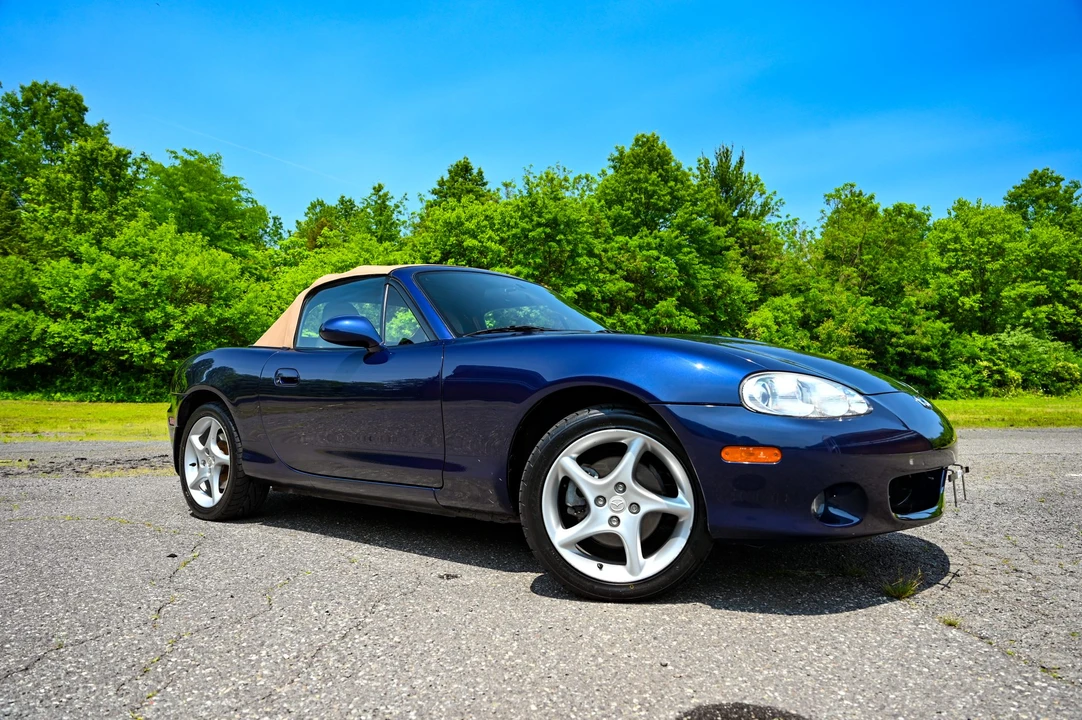 2002 Mazda NB MX-5 Miata - Image 16 of 31