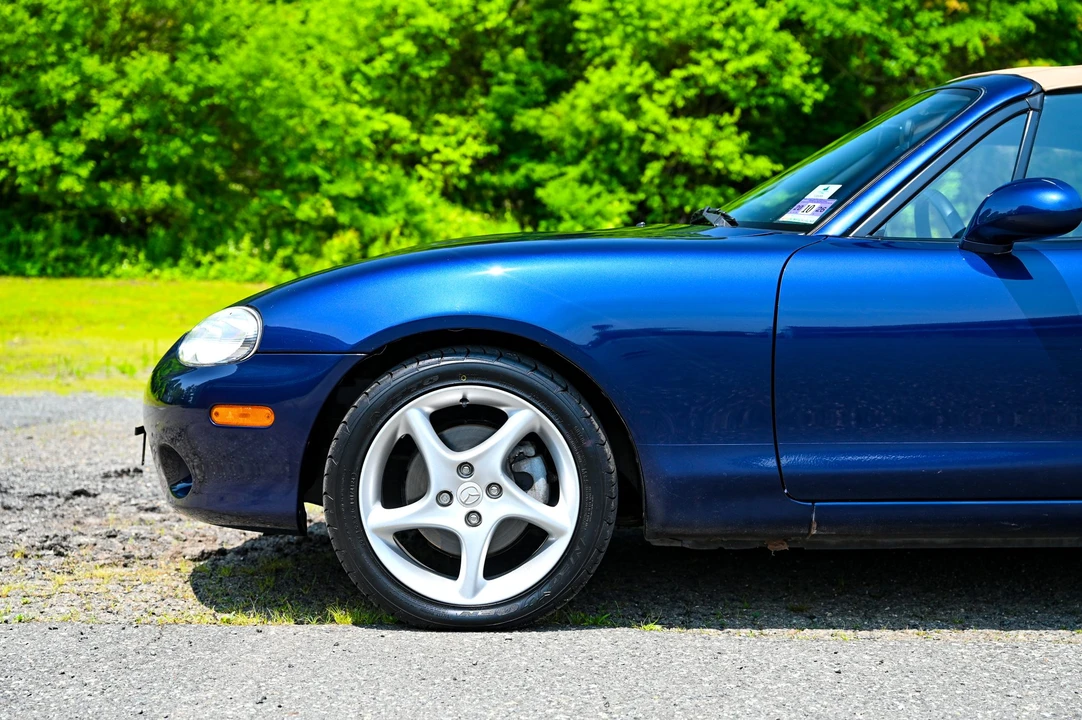 2002 Mazda NB MX-5 Miata - Image 24 of 31